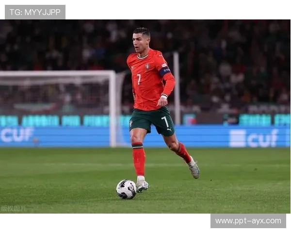 C罗再创历史！连续20个赛季进球超20球，足球传奇持续闪耀